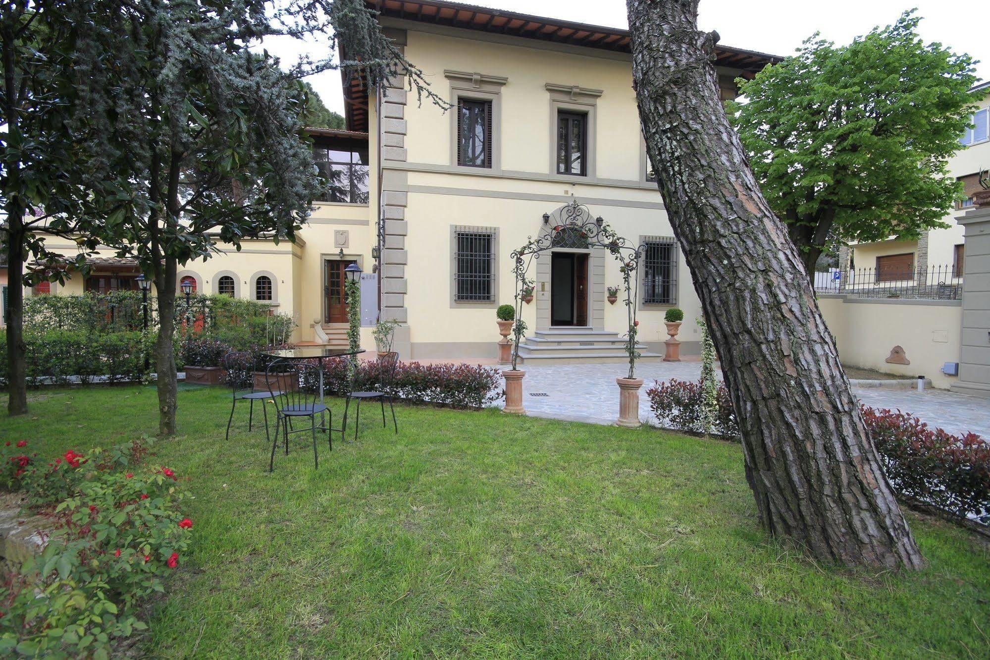 Hotel Villino Il Leone Florencia Exterior foto